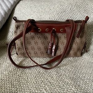 Small fabric & leather purse.